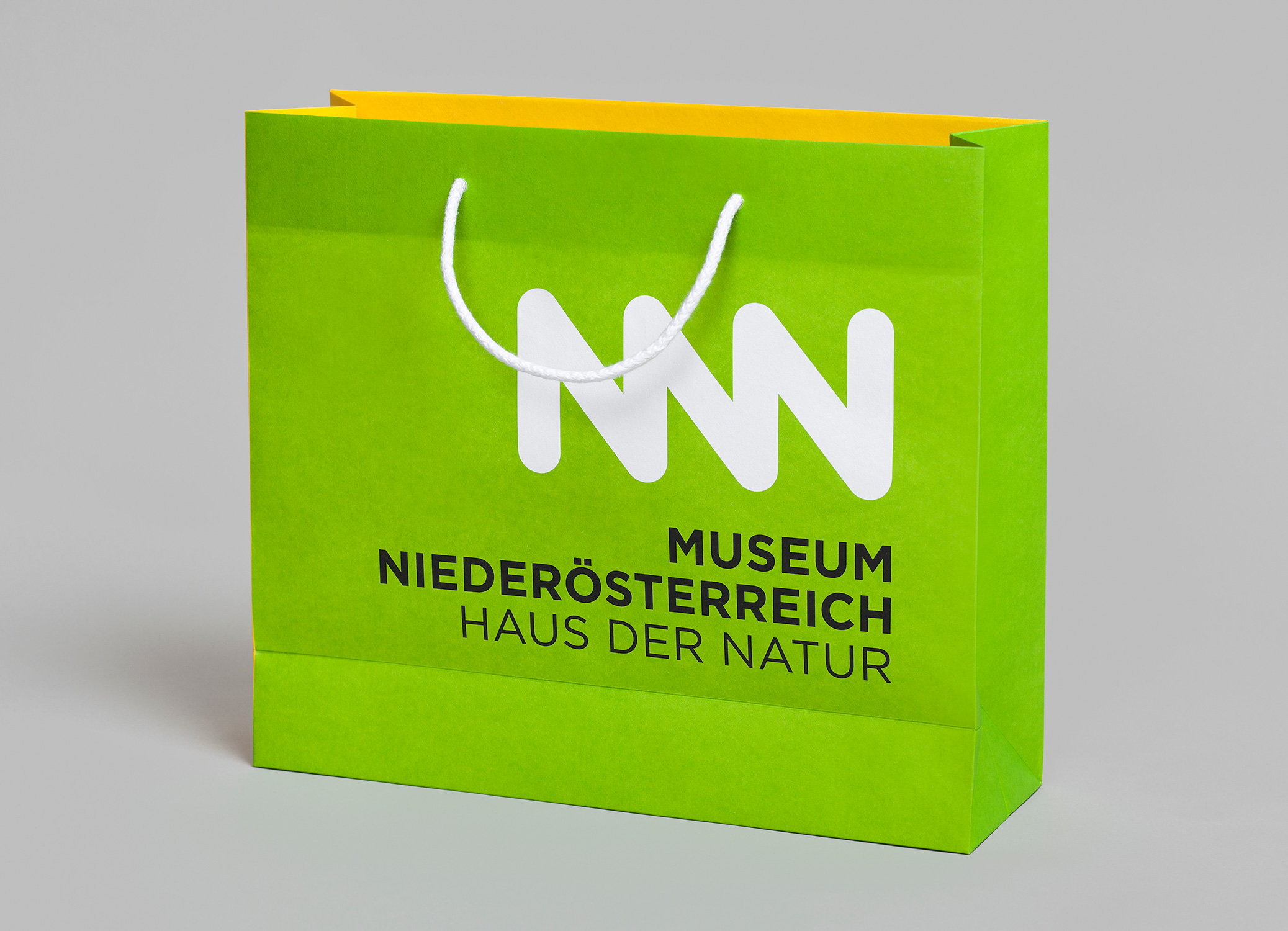 museum_noe_cd_bag_pavicsits